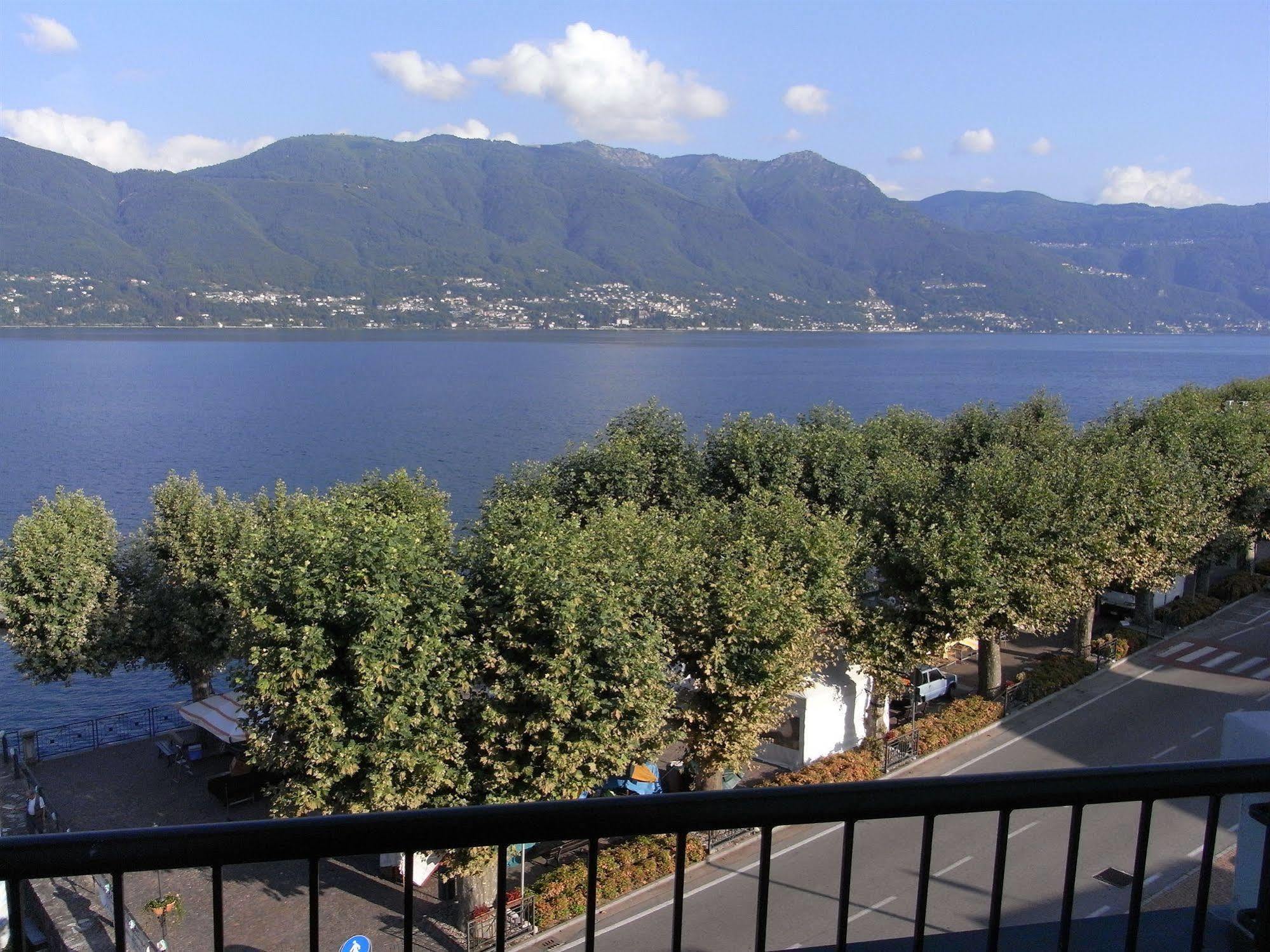 Albergo Del Sole Porto Valtravaglia Ngoại thất bức ảnh
